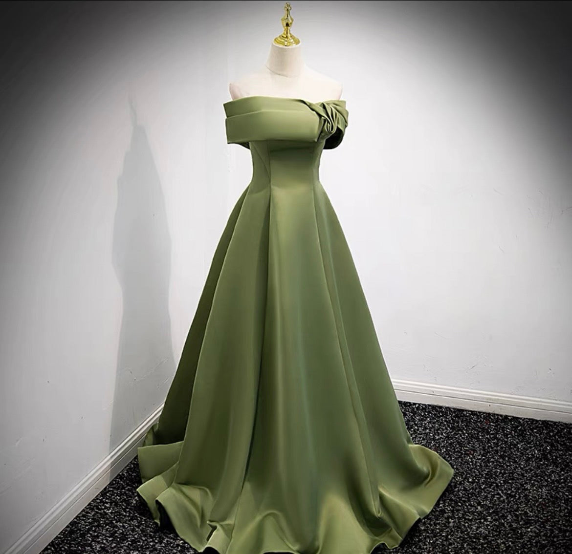 7837373 ウエディングドレス 二次会 花嫁ドレス 結婚式 白 前撮り ドレス 花嫁 ウェディングドレス 二次会ウエディングドレス ウエディング 二次会ドレス 披露宴 Aライン ウェディング 後撮り ロングドレス 編み上げ ファスナー 演奏会 マーメイドドレス