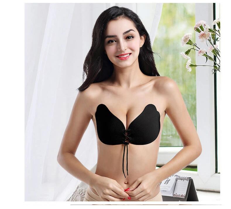 盛れる シリコンブラ 結婚式 ブライダル 粘着力 水着用 ブラジャー 水着 大きいサイズ ドレス ヌーブラ ヌードブラ ブラ 谷間 インナー パッド ストラップレスブラ 小さめ シリコン バストアップ シームレス ストラップレス パット ビーチ 正規品 大きい ドレス用 ブラパッド