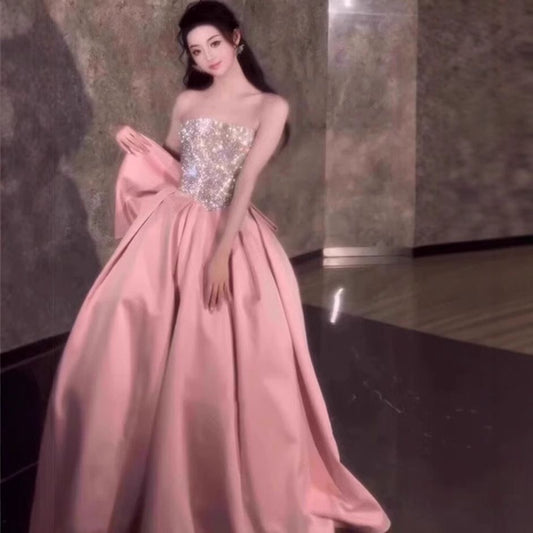 Ilana プリンセスライン オーダーメイド 着丈 サイズオーダー可能 ロングドレス ピンクドレス ストラップレスドレス チュールレイヤー パーティードレス 結婚式 ワンピース ロング丈 袖あり レース 体型カバー お呼ばれ 二次会 披露宴 20代 30代 40代 大きいサイズ 花柄刺繍 ビジュー装飾 背中ファスナー 写真映え ホテルディナー 誕生日会 演奏会 ロマンティック 静かな美しさ 夢のような瞬間 高貴な存在感 高級感 優雅 (ピンク)XS S M L XL XXL XXXL