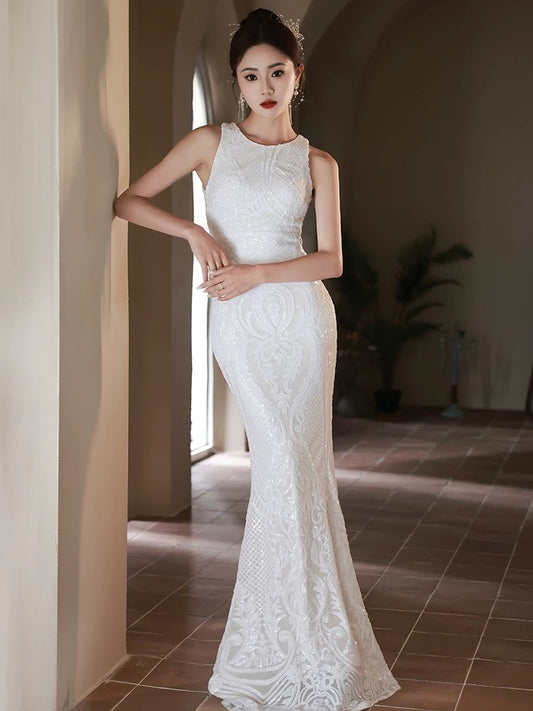 Viviana マーメイドドレス (着丈 サイズオーダー可能) オーダーメイド ロングドレス レースドレス ノースリーブドレス 上質素材 美シルエット 高級感 体型補整 透明感 静かな華やぎ 大人上品 ホテルディナー 特別な夜 日本人女性 気品 エレガント フォーマル ラグジュアリー プレミアム 結婚式 披露宴 パーティー (ホワイト)