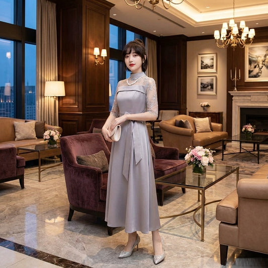 8001t Aラインドレス (着丈 サイズオーダー可能) オーダーメイド ロングドレス 五分袖ドレス グレージュドレス 上質シフォン 微光沢素材 ウエスト切替 美シルエット ホテルラウンジ 夜景 間接照明 気品 知的 大人女性 ラグジュアリー フォーマル 結婚式 演奏会 パーティー 特別な夜 (グレー)