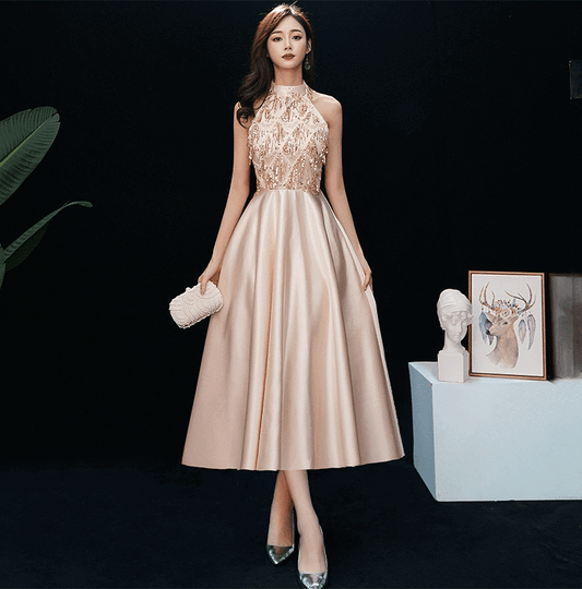 アルカドレス(ARUKA DRESS) 3-5663 オーダーメイド(着丈・サイズ可) シャンパンベージュ レースハイネック ロングドレス パーティードレス 結婚式/披露宴/二次会 体型カバー 大きいサイズ 光沢素材 クラッチバッグ付 (シャンパンベージュ)XS S M L XL XXL XXXL