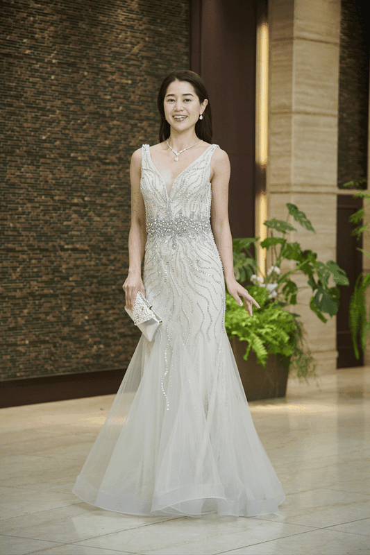 n2023 オーダーメイド (着丈 サイズオーダー可能) ロングドレス Aラインドレス マーメイドドレス 総レースドレス ノースリーブドレス レースロング フォーマルドレス 高級ドレス 上質素材 透明感 気品 清楚 大人女性 美シルエット 体型補整 教会挙式 ホテルウェディング 二次会 演奏会 特別な一日 静かな輝き ラグジュアリー (グレー)XS S M L XL XXL XXXL