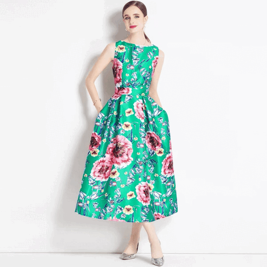 2-jfj4 (着丈 サイズオーダー可能) グリーン Aラインドレス ロングドレス ノースリーブドレス オーダーメイド 高級 フローラル 花柄 立体刺繍 鮮やかカラー 美シルエット 細見え 透明感 気品ある微笑み 窓際ポーズ 夕景ライティング ホテルラウンジ 特別な時間 主役級 パーティー 結婚式 演奏会 ラグジュアリードレス (グリーン)XS S M L XL XXL XXXL