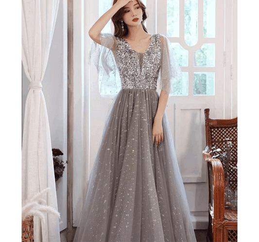 3-4355 Aラインドレス (着丈 サイズオーダー可能) オーダーメイド ロングドレス ノースリーブドレス レースドレス チュールドレス シアー素材 微光沢 透明感 美シルエット ホテルラウンジ 夕景 サンセット光 気品 大人女性 ラグジュアリー フォーマル 結婚式 演奏会 パーティー 特別な夜 (グレー)XS S M L XL XXL XXXL