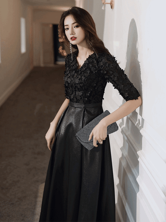 Renée ロングドレス (着丈 サイズオーダー可能) オーダーメイド Aラインドレス ブラックドレス ノースリーブドレス フォーマルドレス パーティードレス 結婚式ドレス 演奏会ドレス 高級ドレス ラグジュアリー 落ち感 サテン素材 マット光沢 縦ライン 美シルエット 体型補正 大人女性 気品 静謐な美しさ ホテルラウンジ 夜景照明 上質時間 主役級 楽天人気 (ブラック)XS S M L XL XXL XXXL