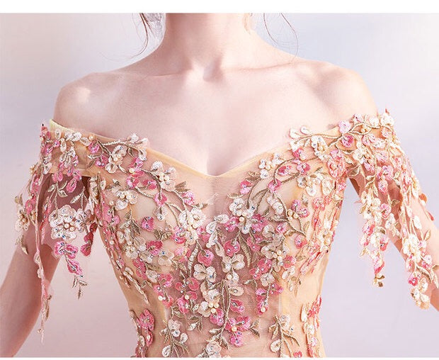 ayrault (着丈 サイズオーダー可能) オーダーメイド Aラインドレス ロングドレス チュールドレス ノースリーブドレス アプリコットドレス フォーマルドレス 上質素材 エアリーチュール ソフトカラー 透明感 気品 美シルエット 柔らかな光 幸福感 大人女性 正装 結婚式 披露宴 演奏会 晩餐会 パーティー 高級感 日本人女性向け (ゴールド)XS S M L XL XXL XXXL