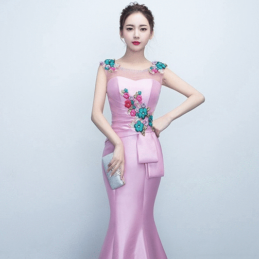 carinaa (着丈 サイズオーダー可能) マーメイドドレス ロングドレス オーダーメイド 高級ドレス ピンクドレス フラワー刺繍ドレス ビジュードレス ノースリーブドレス フィッシュテール パーティードレス イブニングドレス 演奏会ドレス 発表会ドレス 結婚式 二次会 高級ホテル 大階段 シャンデリア光 気品 可憐な色香 日本人女性 曲線美強調 特別な夜 主役級存在感 (ピンク)XS S M L XL XXL XXXL