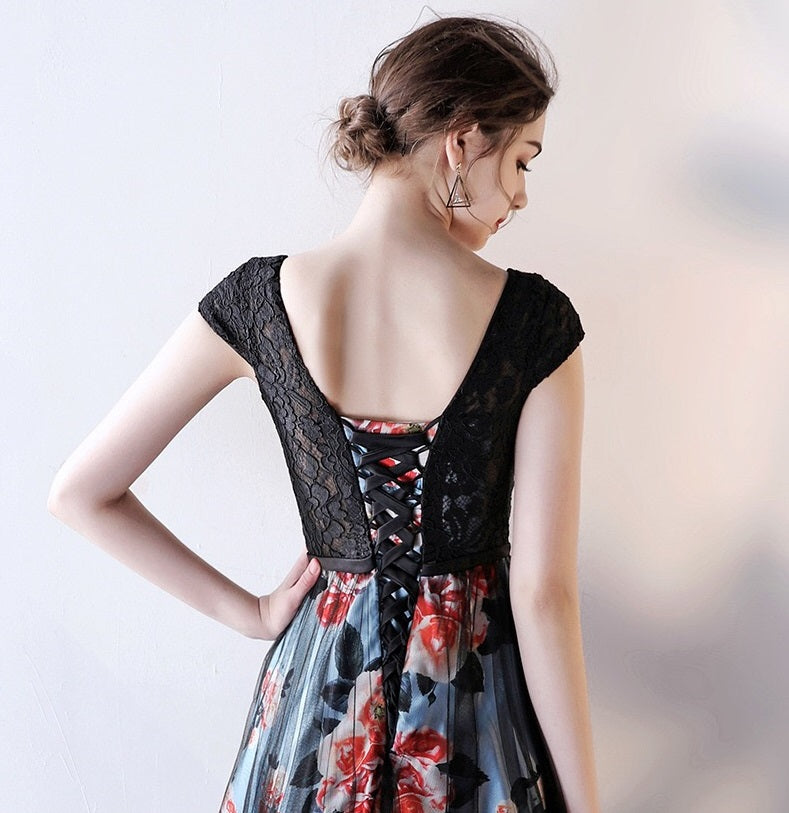 saba(着丈 サイズオーダー可能) オーダーメイド ロングドレス Aラインドレス ブラックトップ フラワードレス マルチカラー 花柄 サテン素材 高級感 上質生地 日本人女性 美シルエット 体型補整 気品 大人エレガンス ホテルラウンジ 夜景 パーティー 特別な夜 (ブラック)XS S M L XL XXL XXXL