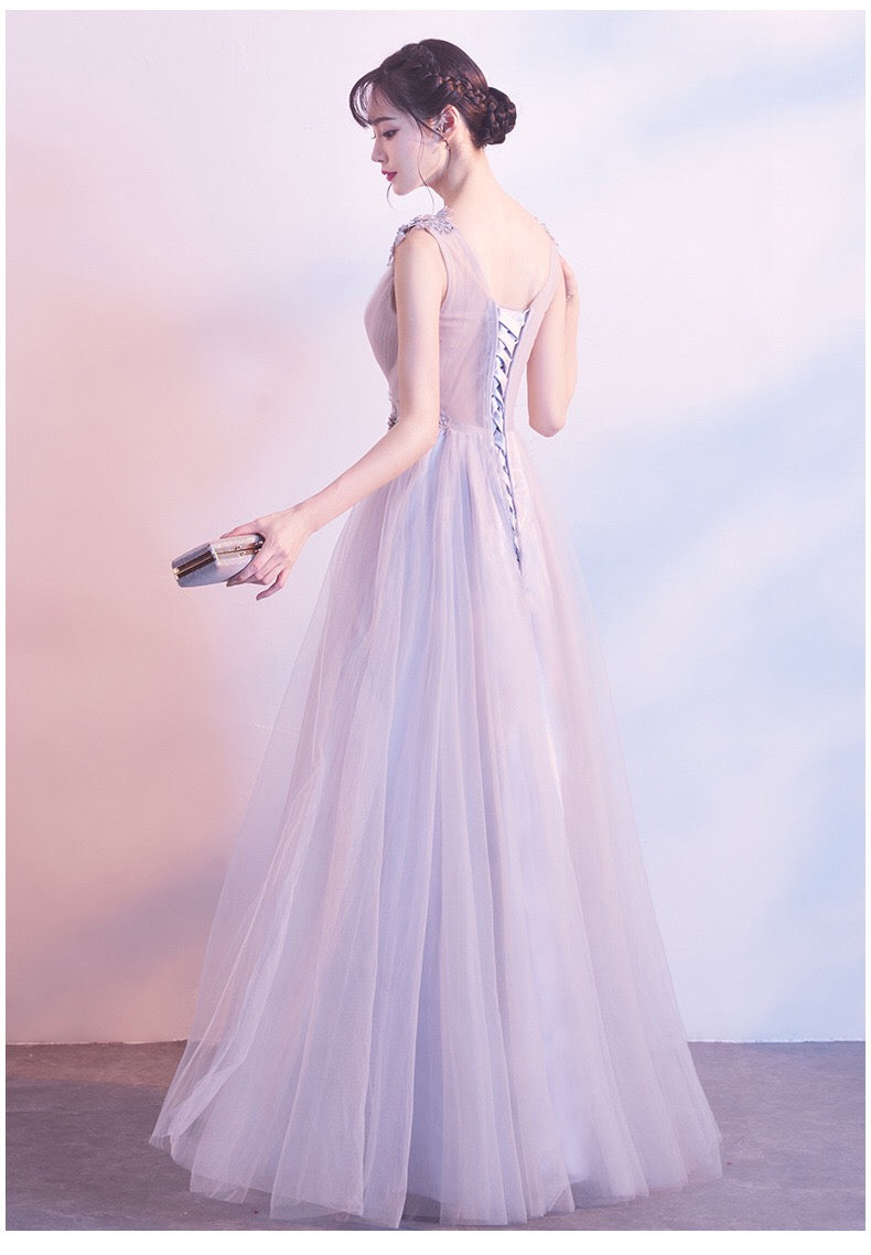 siiri Aラインドレス グレー XS S M L XL XXL XXXL 即日発送 即納 結婚式 パーティードレス 体型カバー 小柄 ゆったり マタニティ ブラジャー 20代 30代 40代 50代 ブランド ワンピース シャンパン 夏 持ち運び