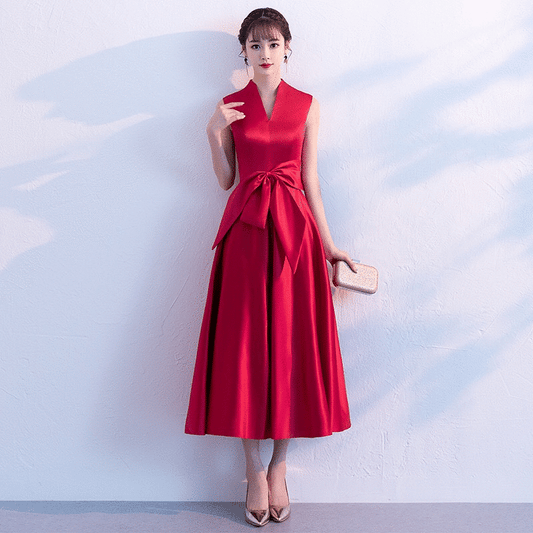 raila Aラインドレス (着丈 サイズオーダー可能) ロングドレス ノースリーブドレス オーダーメイド 高級ドレス ラグジュアリードレス フォーマルドレス パーティードレス イブニングドレス 赤ドレス レッド サテン 光沢素材 落ち感 美シルエット 体型カバー 日本人女性 上品 気品 清楚 大人エレガンス ホテル階段 シャンデリア 光の陰影 特別な夜 主役級 楽天人気 演奏会 結婚式二次会 写真映え (レッド)XS S M L XL XXL XXXL