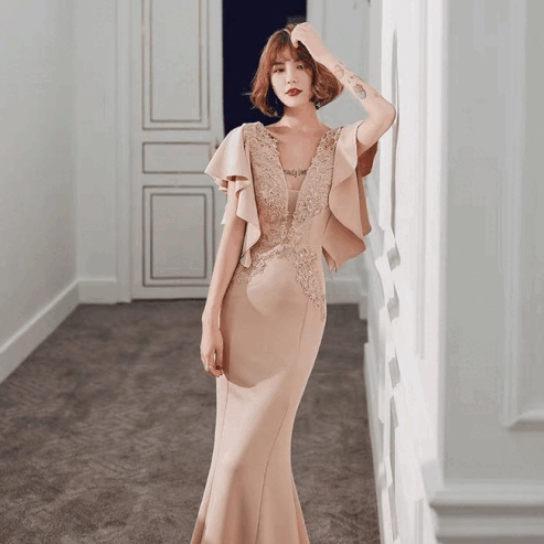 robin (着丈 サイズオーダー可能) オーダーメイド マーメイドドレス ロングドレス ノースリーブドレス ホワイトドレス サテンドレス フォーマルドレス 高級ドレス 上質素材 透明感 気品 静謐 知的エレガンス 大人女性 美シルエット 体型補整 クラシカル夜景 映える佇まい 結婚式 二次会 演奏会 特別な夜 ラグジュアリー (ベージュ)XS S M L XL XXL XXXL