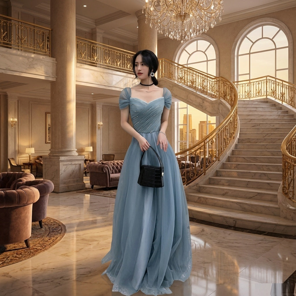 n1002 （着丈 サイズオーダー可能） Aラインドレス ロングドレス ノースリーブドレス オーダーメイド 高級 ブルードレス チュール シフォン レース 繊細刺繍 エアリー ドレープ 美シルエット 縦長効果 透明感 気品 クワイエットラグジュアリー 大階段 ホテル空間 シャンデリア光 特別な夜 晩餐会 パーティー 日本人女性 洗練された佇まい （ブルー）XS S M L XL XXL XXXL