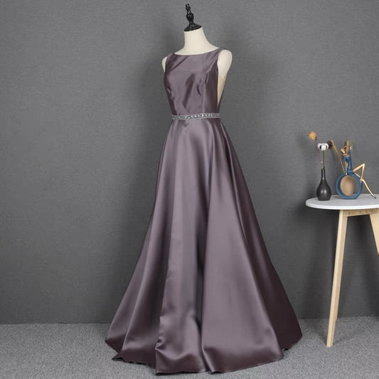 agustin Aラインドレス (着丈 サイズオーダー可能) オーダーメイド ロングドレス ブラックドレス ノースリーブ 上質素材 フルレングス 体型補整 シンプルエレガント 高級感 ホテルディナー クラシックラグジュアリー （グレー）